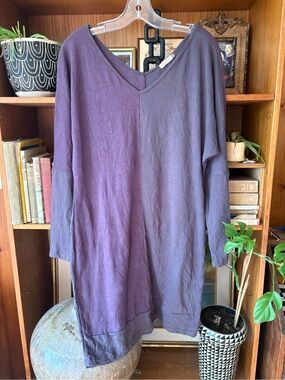 Chalet Crinkle Two Tone V Neck Tunic/Dress S